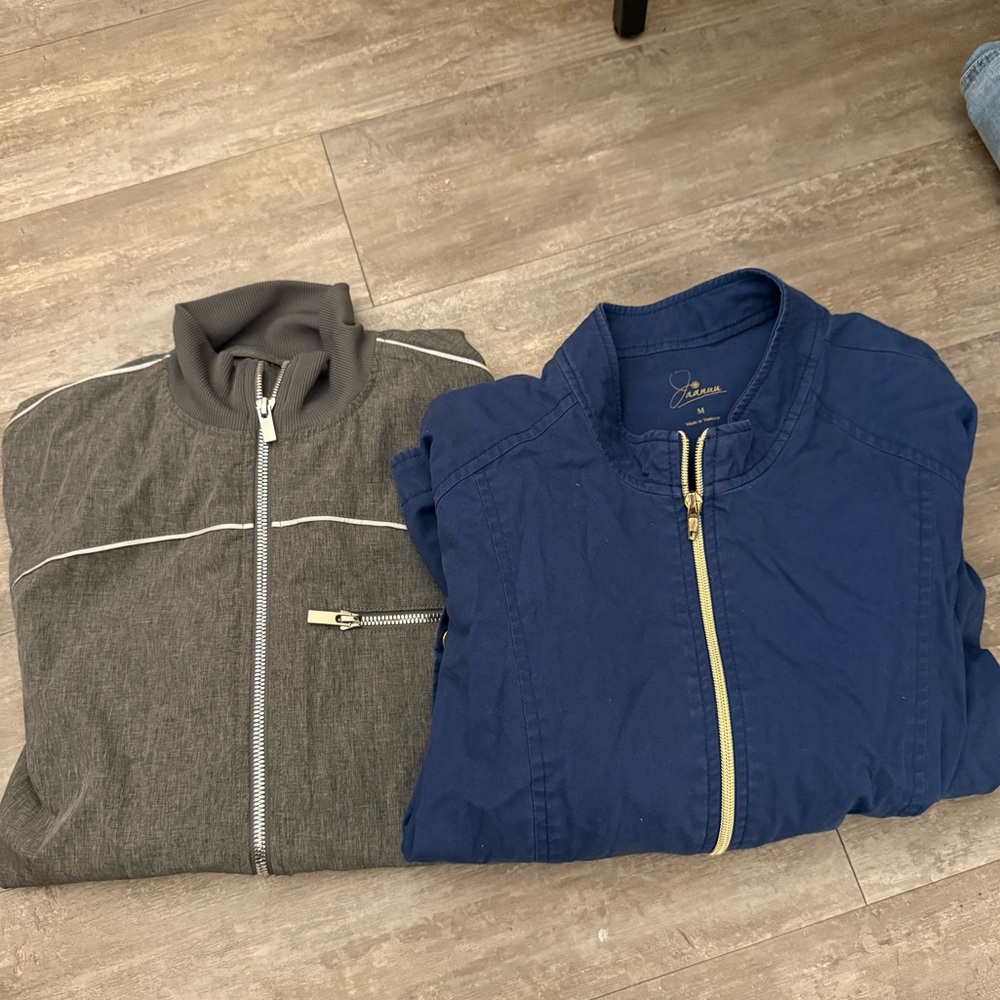 Jaanuu Scrub Jacket Set- Gray Small Blue Medium